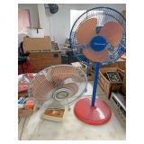 To oscillating fans