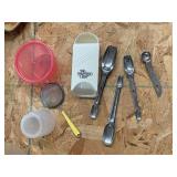 Measuring spoons the more