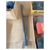 Tire changing tools