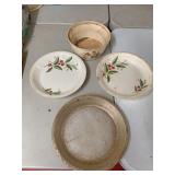 Floral plates with aluminum pan