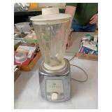 Kenmore five speed blender