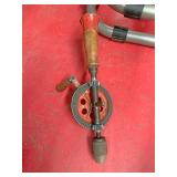 Small hand drill