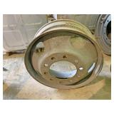 24.5 Volvo rim