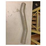 10 curved exhaust pipes