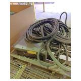 Hydraulic pump with many hoses