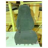 Peterbilt cloth replacement semi seatNo rips or