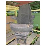 Mac air ride seat with armrest needs