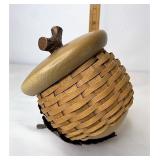 Collectors club acorn Protector lid stand