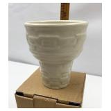 NIB Ivory ice cream cone dish