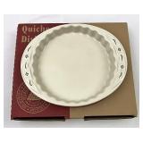 USA NIB Green quiche dish