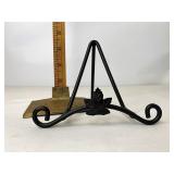 Wrought iron easel