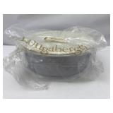 13 inch round keeping with lid