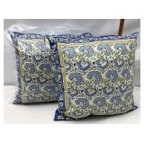 Set of two earth and sky pillows