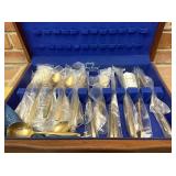 Dorling Flatware set