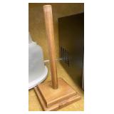 Paper towel holder