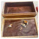 Box with pins