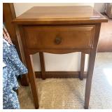 One drawer nightstand