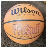 Wilson pro staff wide basketball