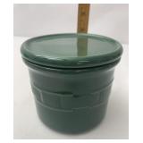 USA Ivy 1 pint crock with lid