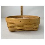 Small catchall with divided protector