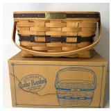 JW cake with Protector and riser