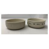USA Ivory and green stackable cereal bowls used