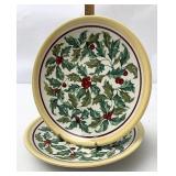USA  American Holly snack/lunch and plates (2)