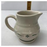USA Green creamer