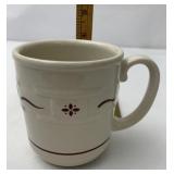 USA  red mug