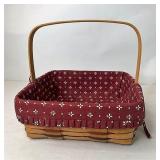 Woven traditions pie with liner