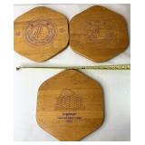 3 Award lids
