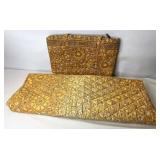 Sisters tote and faded throw