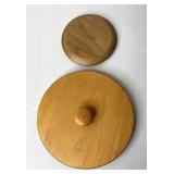 2 Round lids