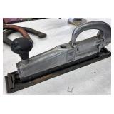 Air straight line sander