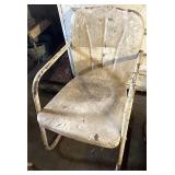 Shell back chair
