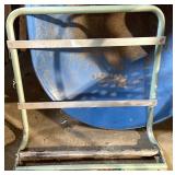 Paper cutter