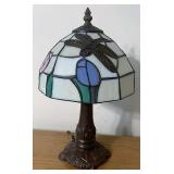 Small Tiffany style desk lamp
