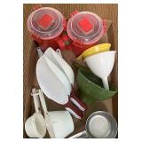 Plastic measuring funnels and more