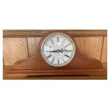 Quartz mantle clock