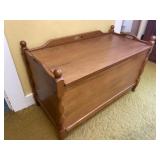 Blanket chest
