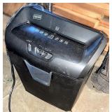 Paper shredder