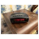 Alarm clock radio