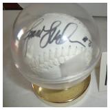 Autograph softball #27 USA