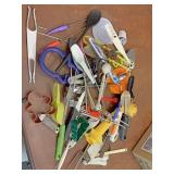 Miscellaneous kitchen items