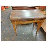 Piano bench