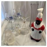 Various glass lot with newer aunt Jemima soap