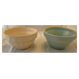 Pair of 5 inch strong shoulder bowls