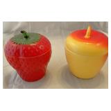 Strawberry an apple sugar dishes