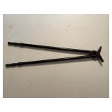 Bipod shooting rest