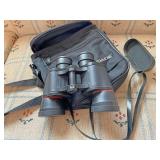 Simmons binoculars with case